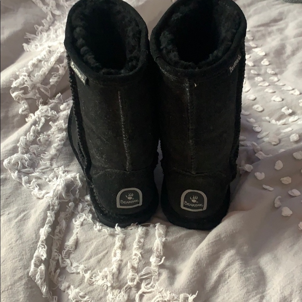 BearPaw black boots